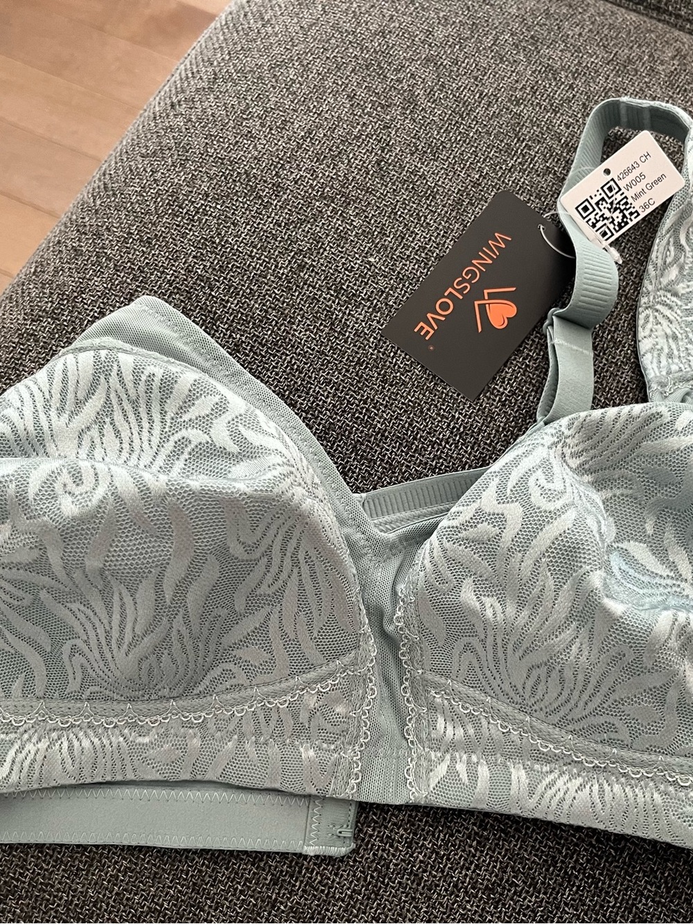 5 WingsLove Bras 36C / 38C - NWT